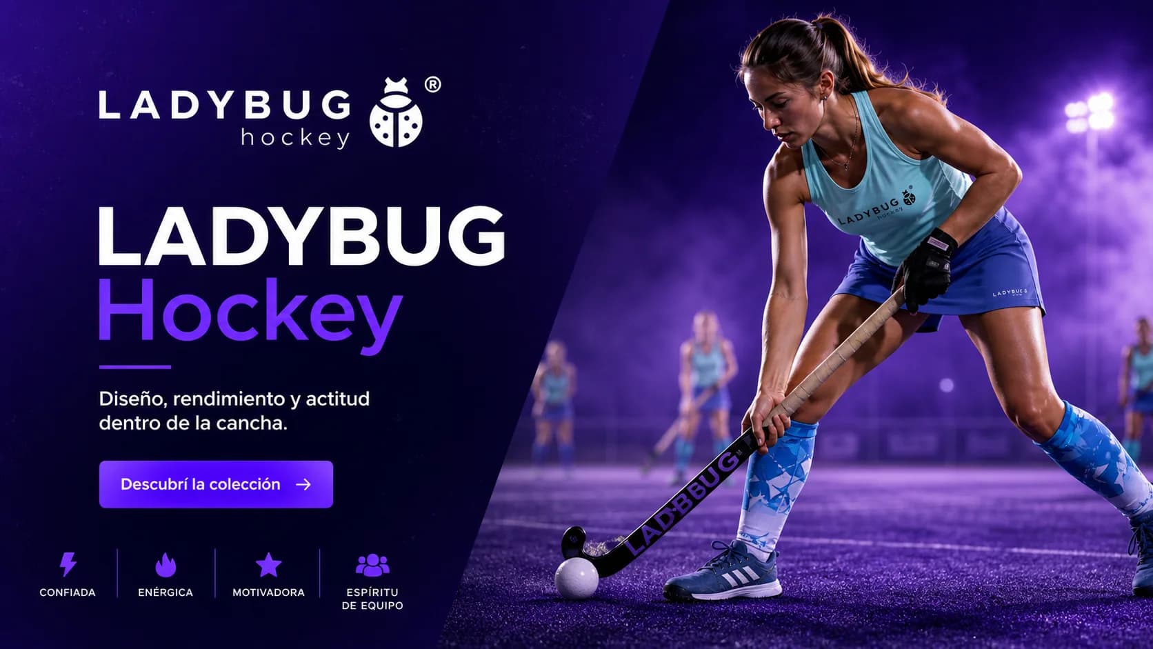 Jugadora de hockey LADYBUG en cancha violeta